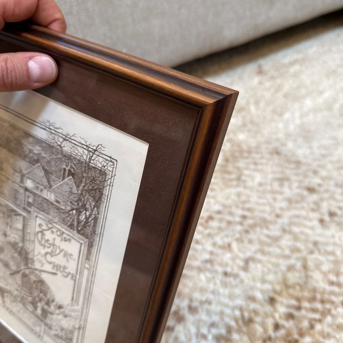 Vintage London Pub Ye Olde Cheshire Cheese Menu, Framed - Thumbnail 10