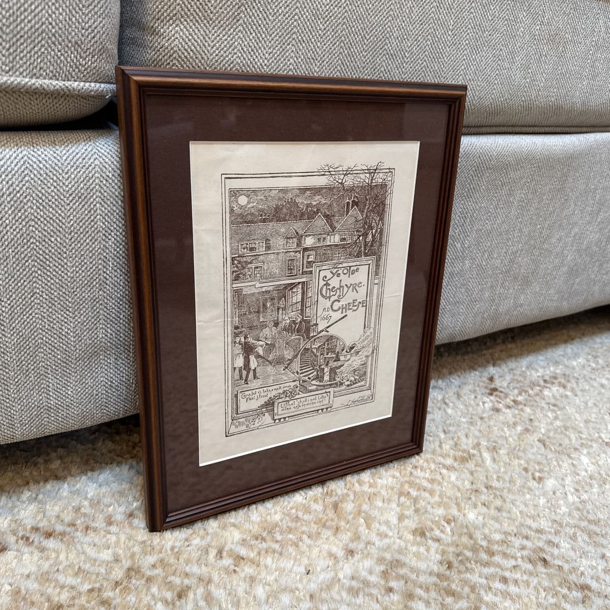 Vintage London Pub Ye Olde Cheshire Cheese Menu, Framed - Thumbnail 3