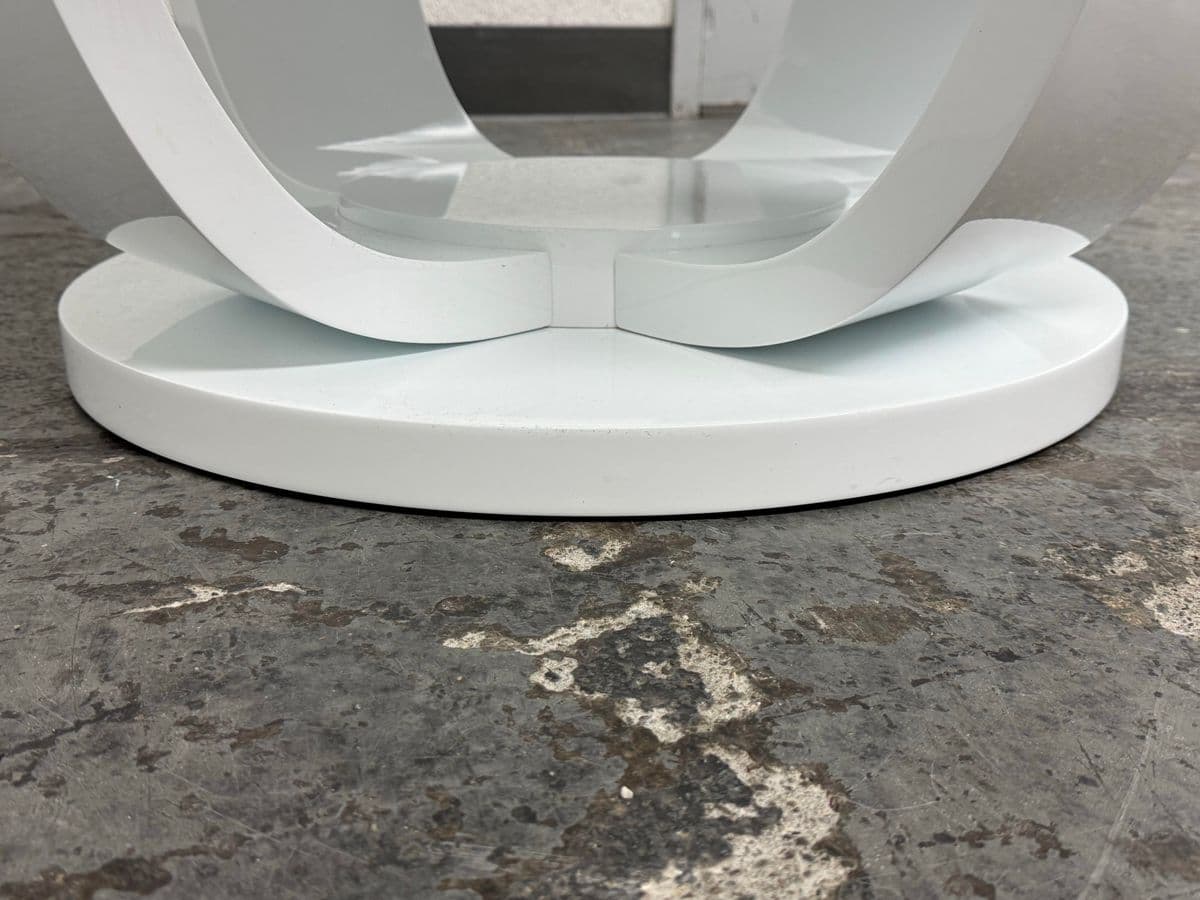 Custom Design Silky Smooth Lacquered Entry Way Table - Thumbnail 10