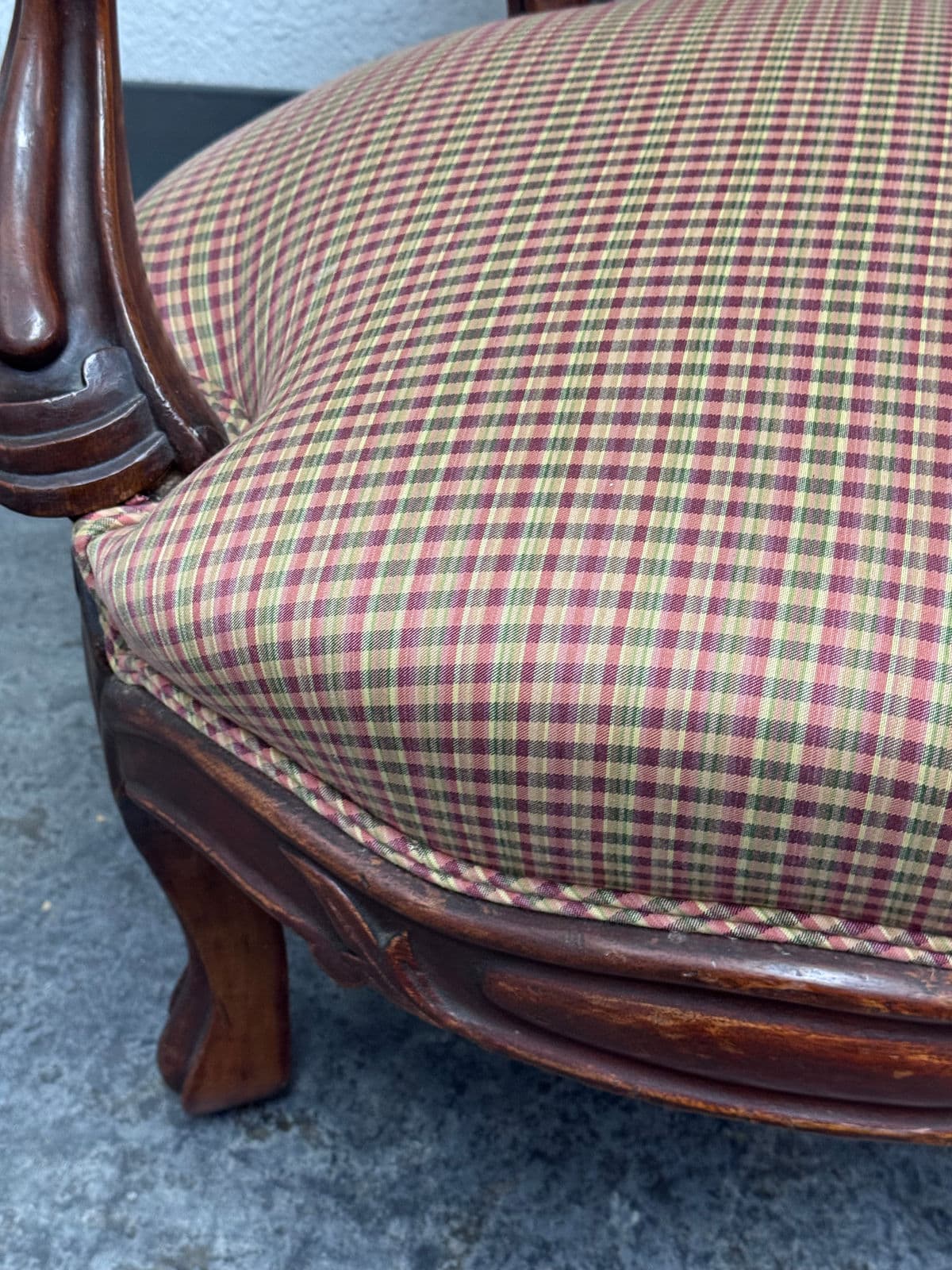 Victorian Eastlake Style Plaid Parlor Chair - Thumbnail 8