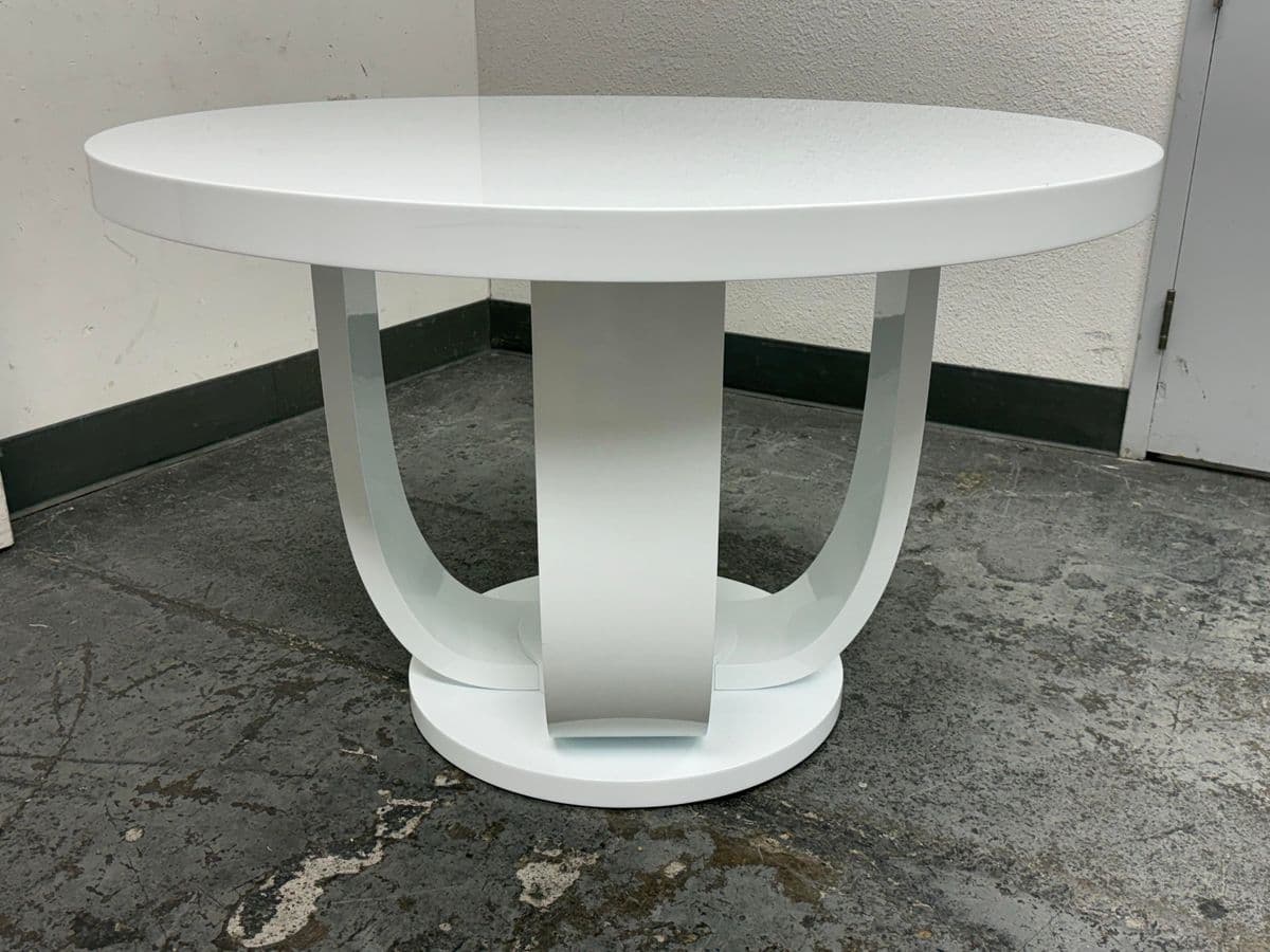 Custom Design Silky Smooth Lacquered Entry Way Table - Thumbnail 3