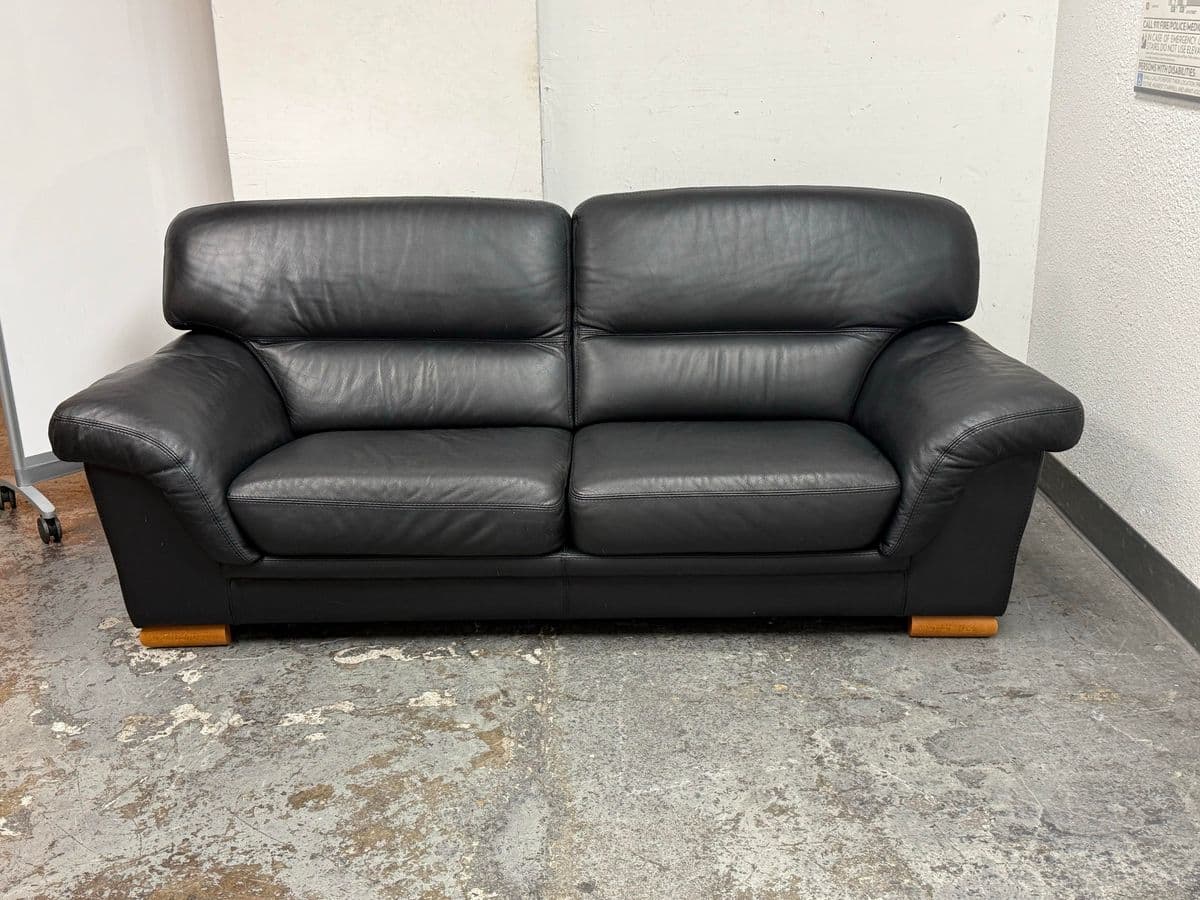 Gamma Arredamenti Full-Grain Leather Italian Sofa, Black - Thumbnail 10