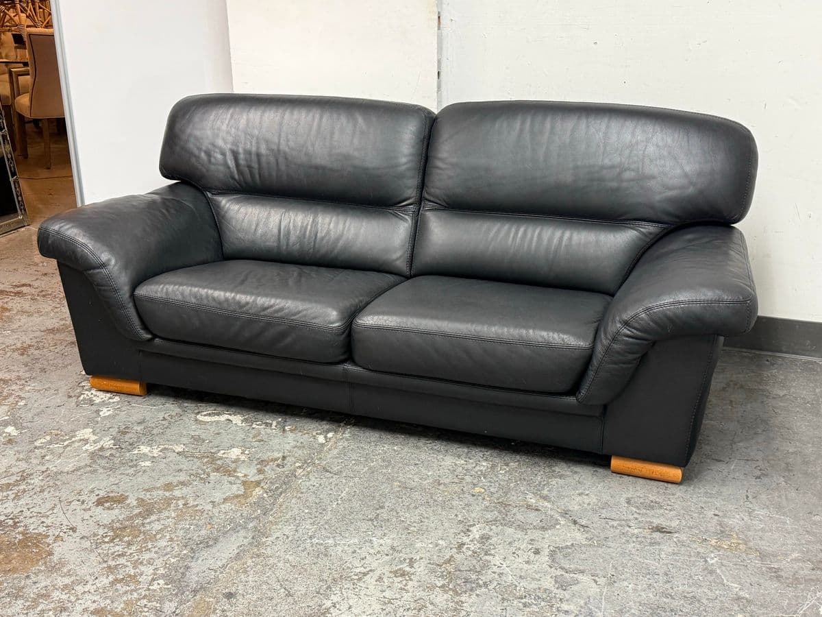 Gamma Arredamenti Full-Grain Leather Italian Sofa, Black - Thumbnail 11