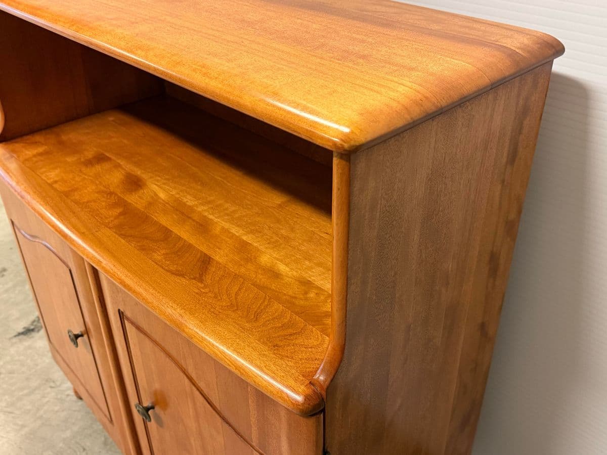 1950s Heywood Wakefield Vintage Colonial Cabinet - Thumbnail 11