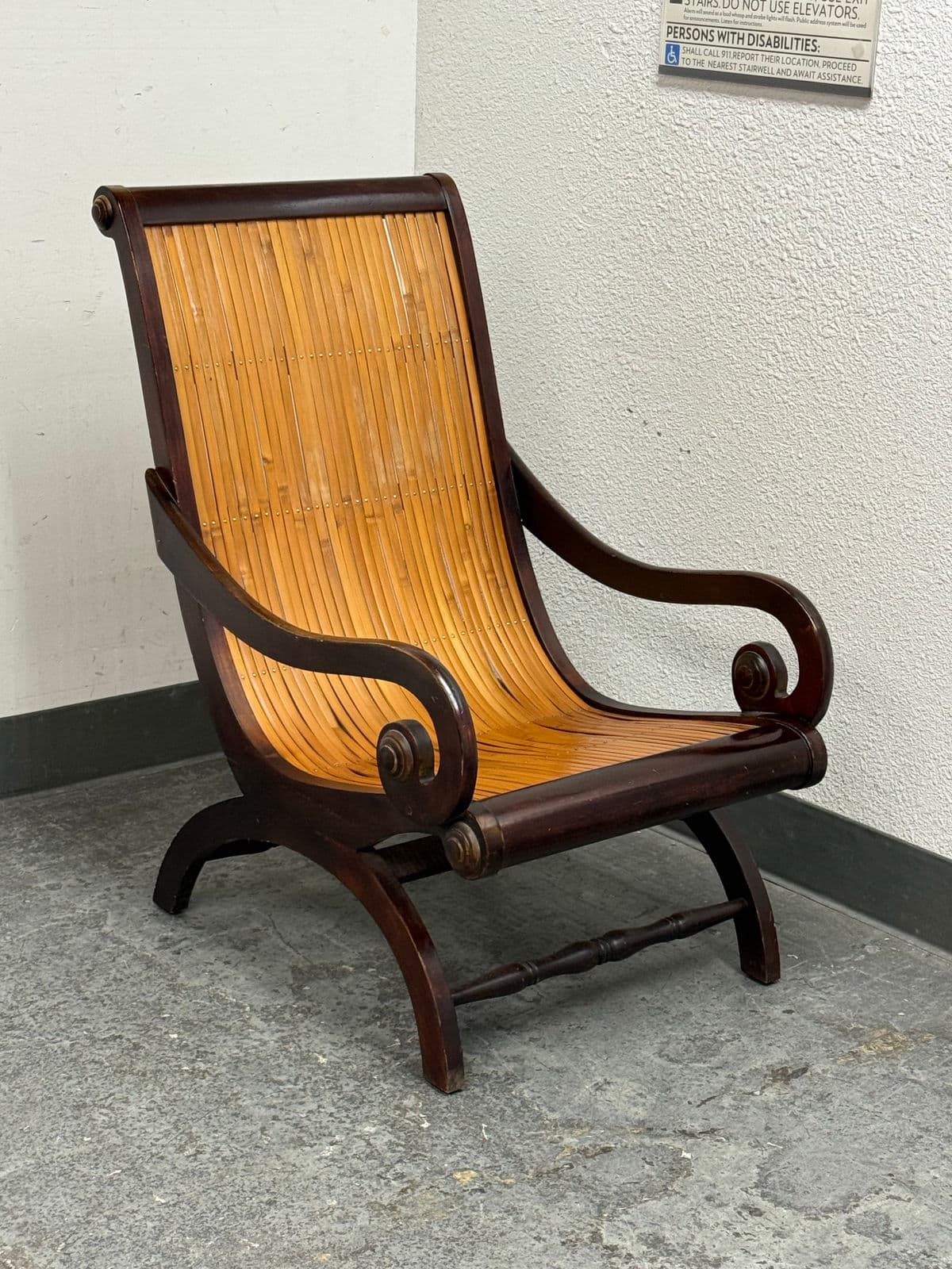 Colombian Bamboo + Mahogany Lounge Chair - Thumbnail 8