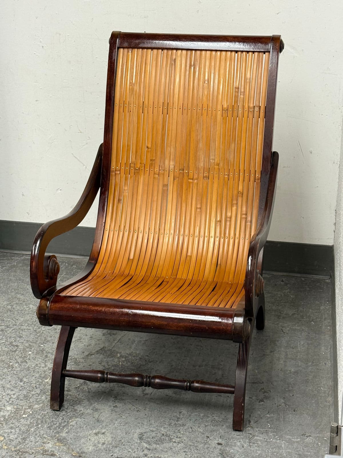 Colombian Bamboo + Mahogany Lounge Chair - Thumbnail 11