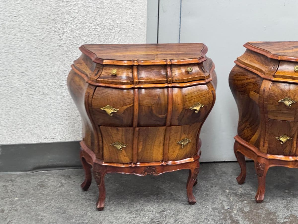 Mid 20th Century Rococo Italian Style Olive Wood Nightstands, Pair - Thumbnail 5