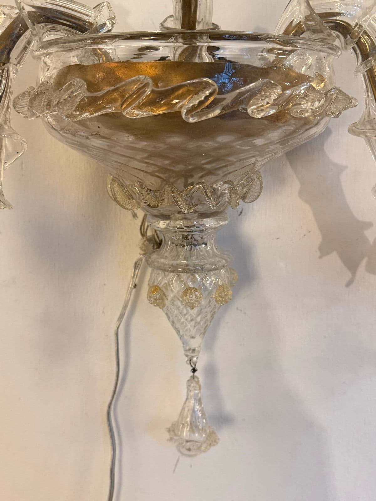 Mid 20th Century Murano Style Glass + Brass Sconce - Thumbnail 9