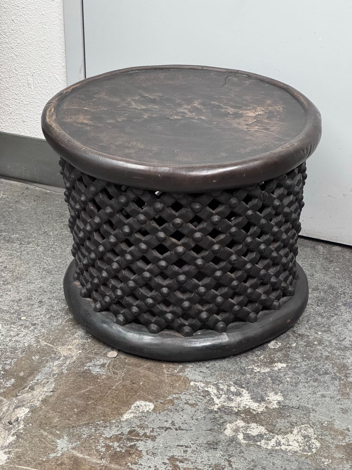 Bamileke King Stool Table - Thumbnail 5