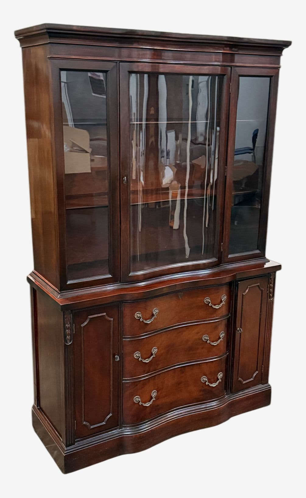 Late 20th Century Mahogany China Cabinet - Image 1