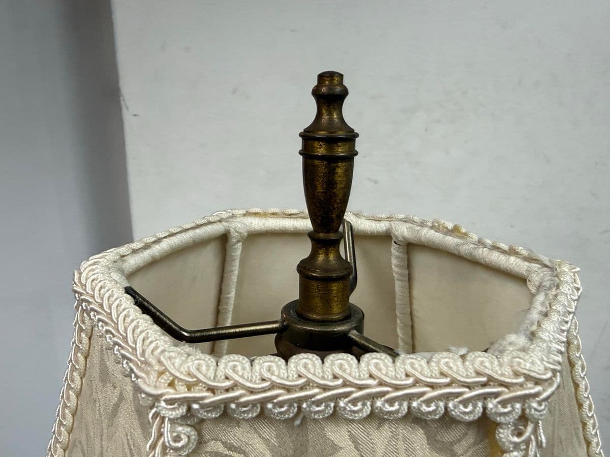 Vintage Porcelain Table Lamp With Victorian Beaded Fringe Lamp Shade - Thumbnail 5