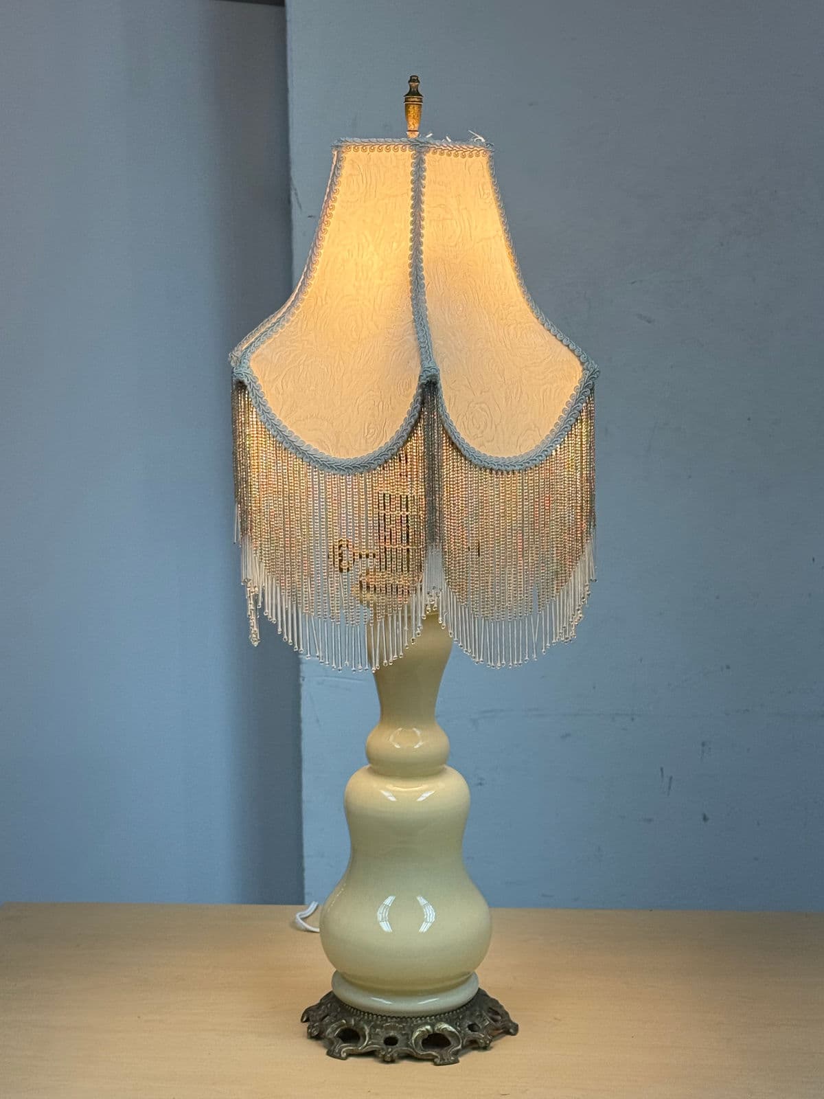 Vintage Porcelain Table Lamp With Victorian Beaded Fringe Lamp Shade - Thumbnail 3