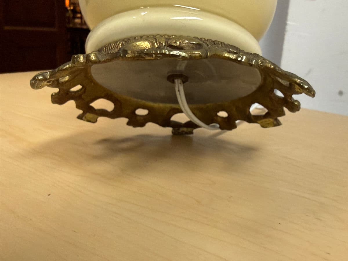 Vintage Porcelain Table Lamp With Victorian Beaded Fringe Lamp Shade - Thumbnail 13