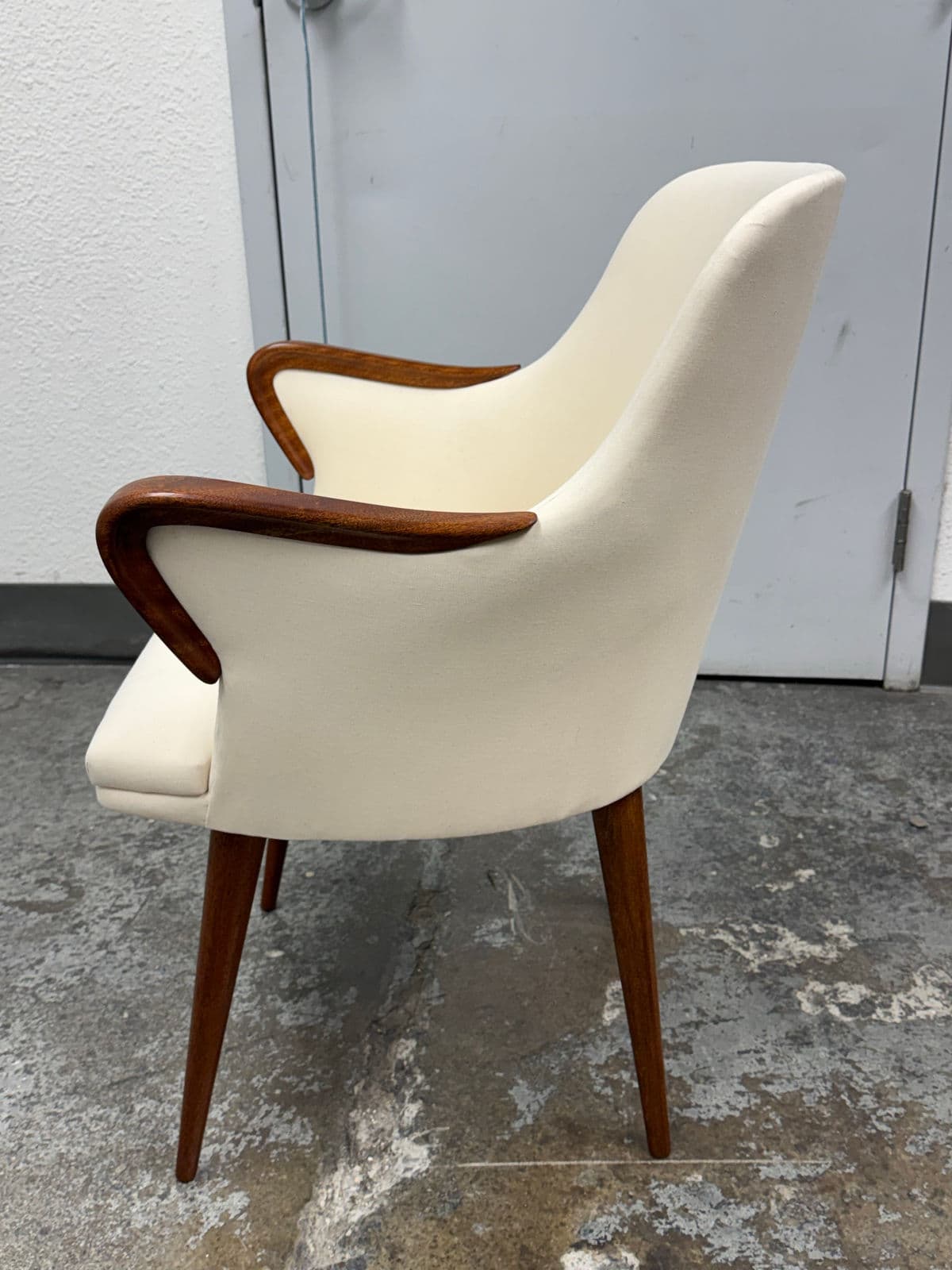 Osvaldo Borsani P38 Dining Room Arm Chair - Thumbnail 5