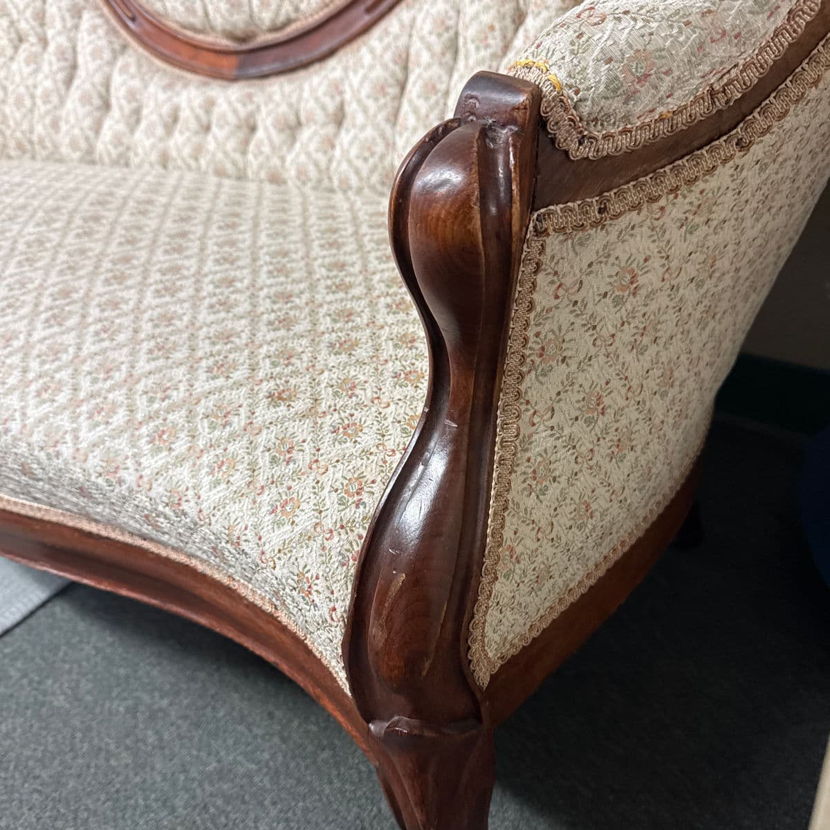 Antique Victorian Balloon Back Sofa - Thumbnail 13