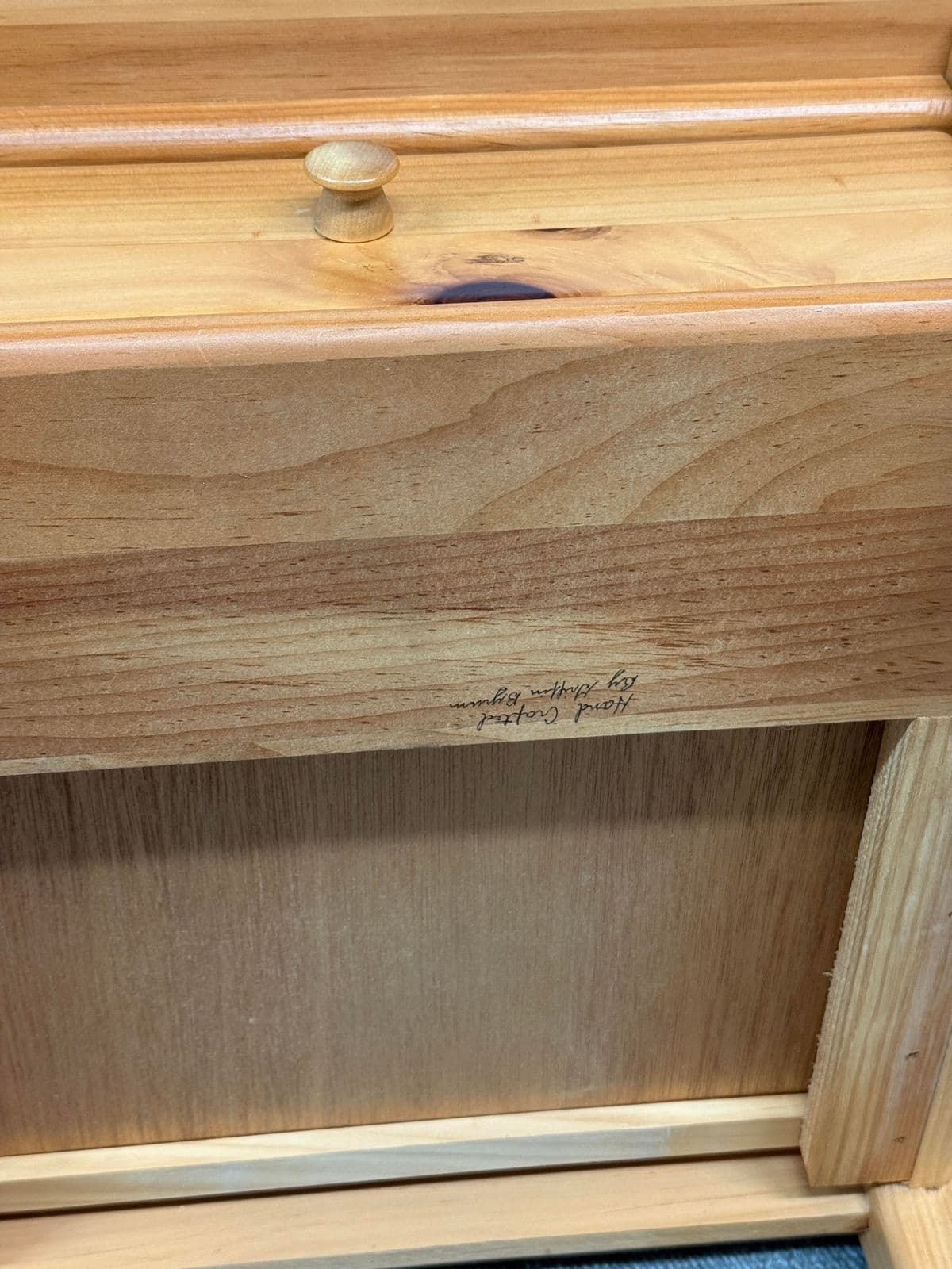 Griffin Byrum Handcrafted Side Table - Thumbnail 12