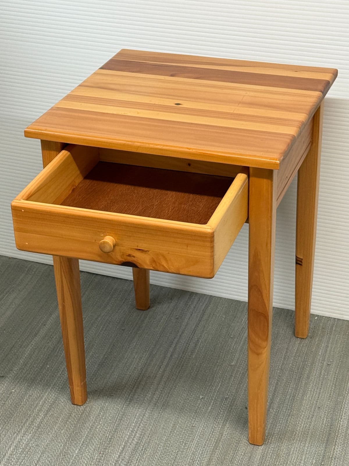 Griffin Byrum Handcrafted Side Table - Thumbnail 5