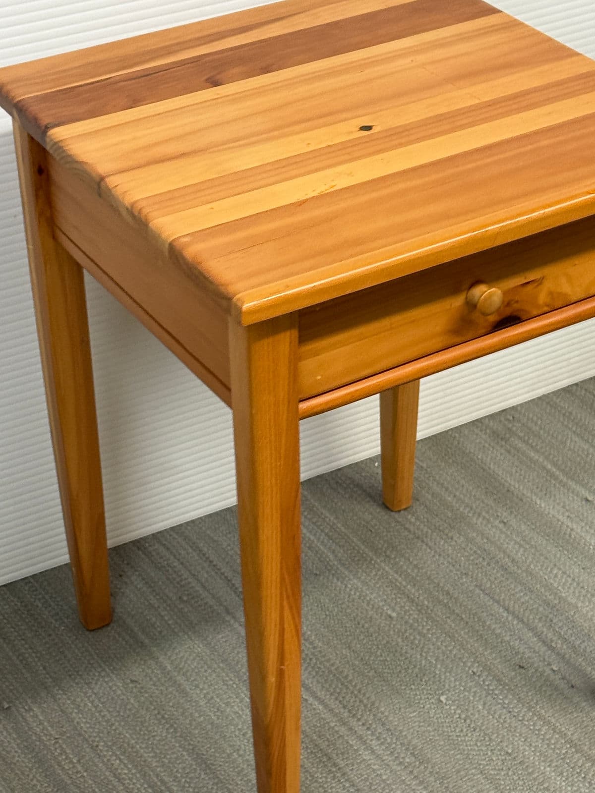 Griffin Byrum Handcrafted Side Table - Thumbnail 9