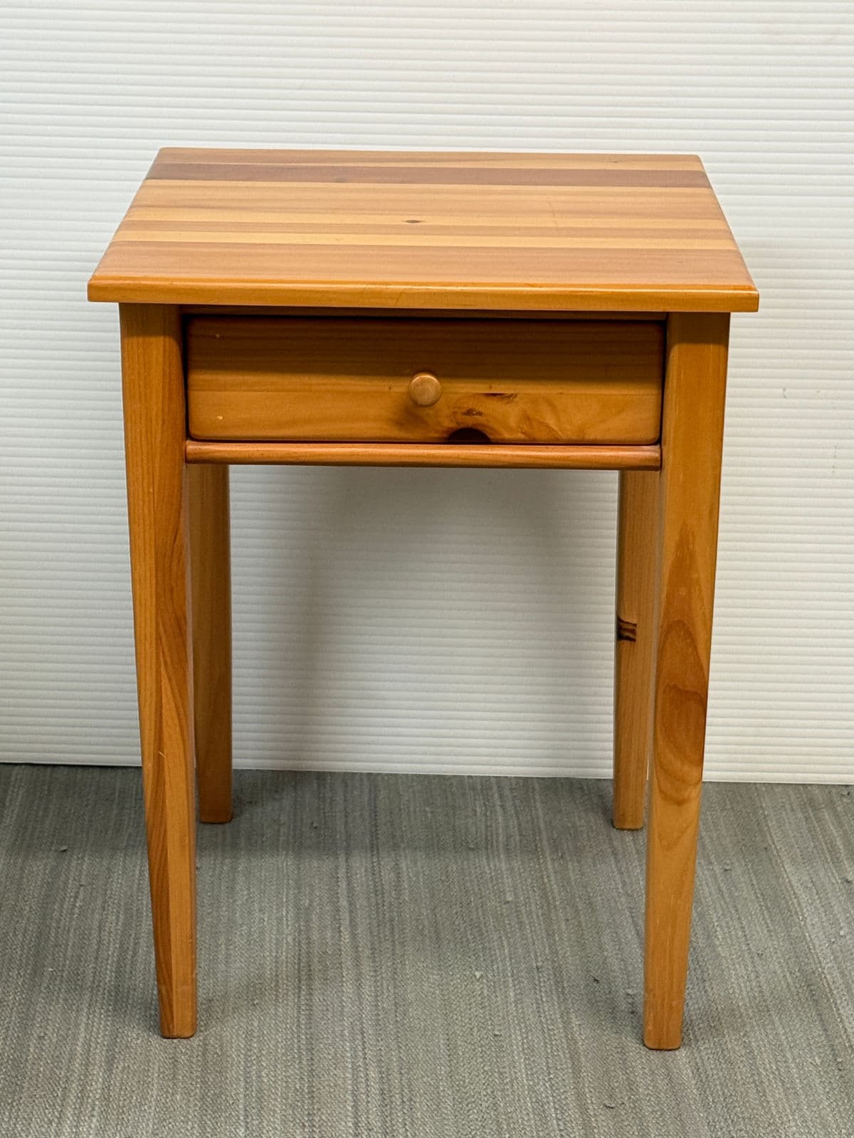 Griffin Byrum Handcrafted Side Table - Thumbnail 3