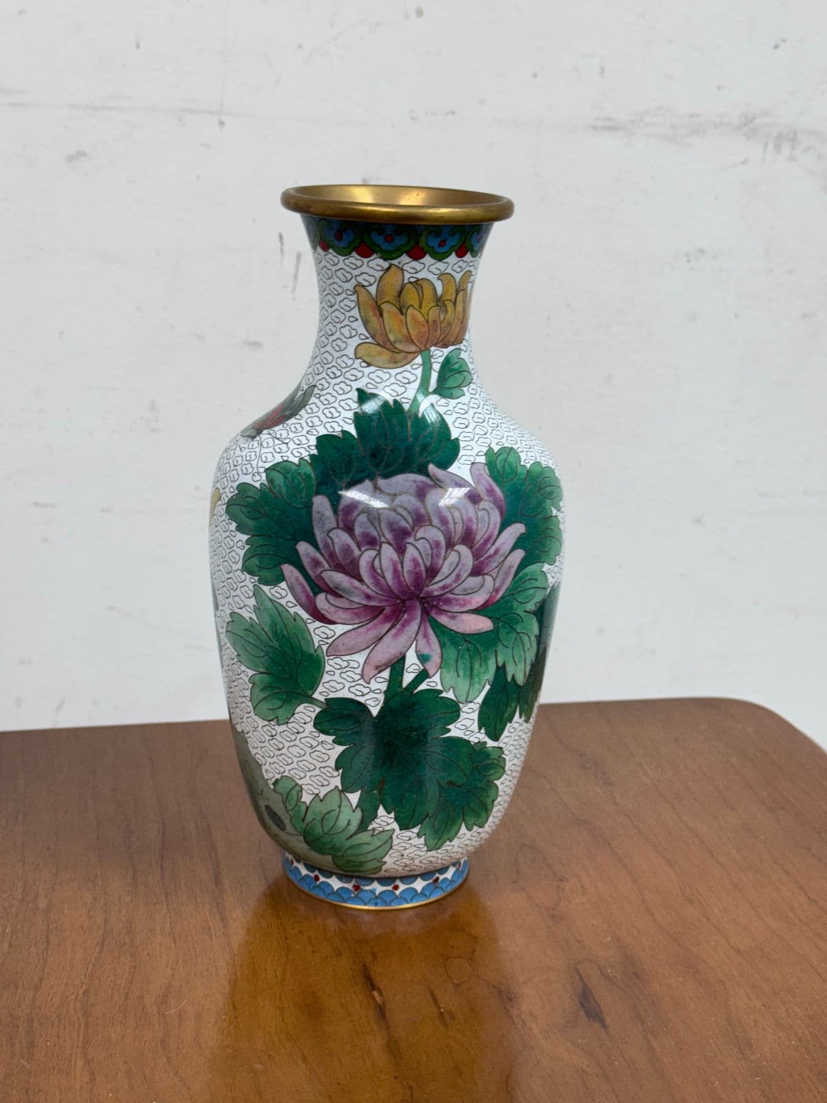 Chinese Enamel Cloisonné Vase With Flowers - Thumbnail 3