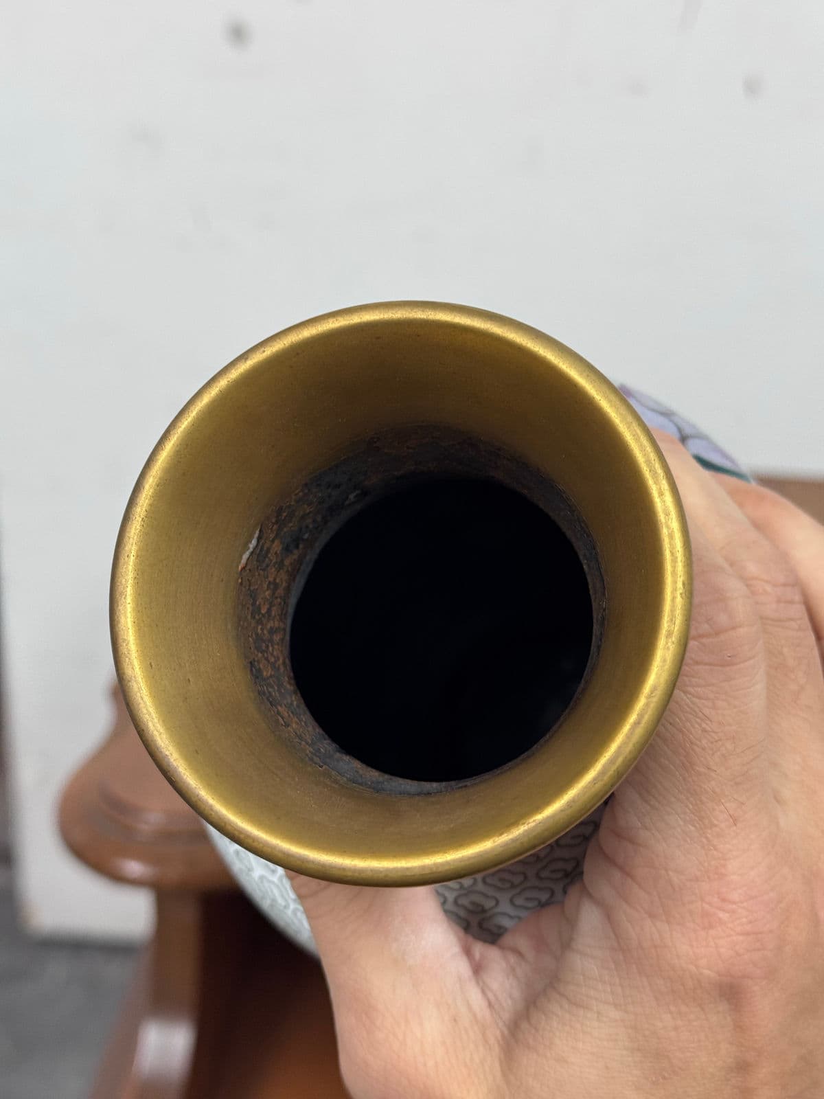 Chinese Enamel Cloisonné Vase With Flowers - Thumbnail 10