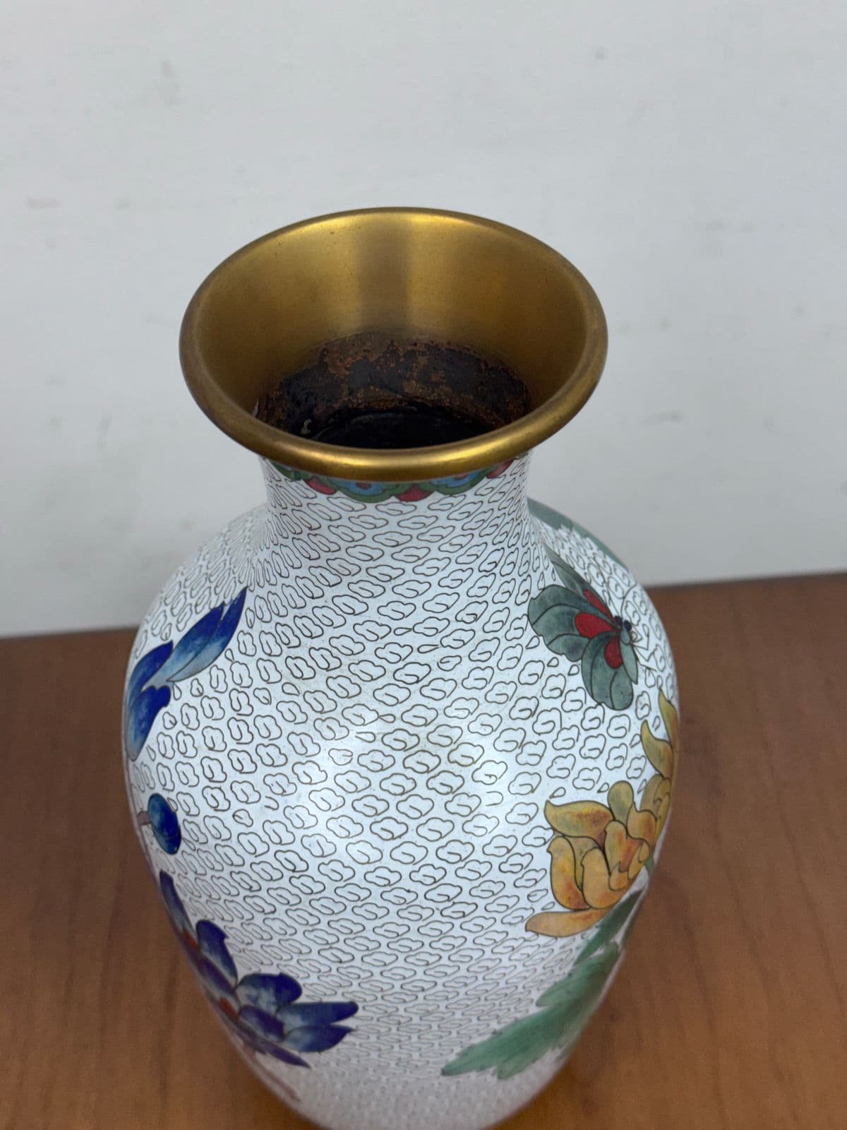 Chinese Enamel Cloisonné Vase With Flowers - Thumbnail 6