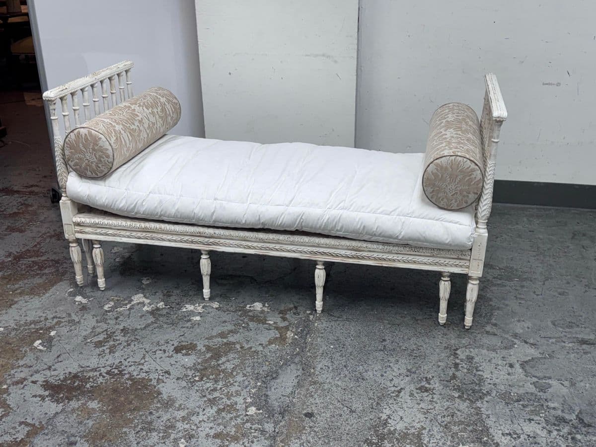 Late 18th Century Swedish Gustavian Daybed - Thumbnail 4