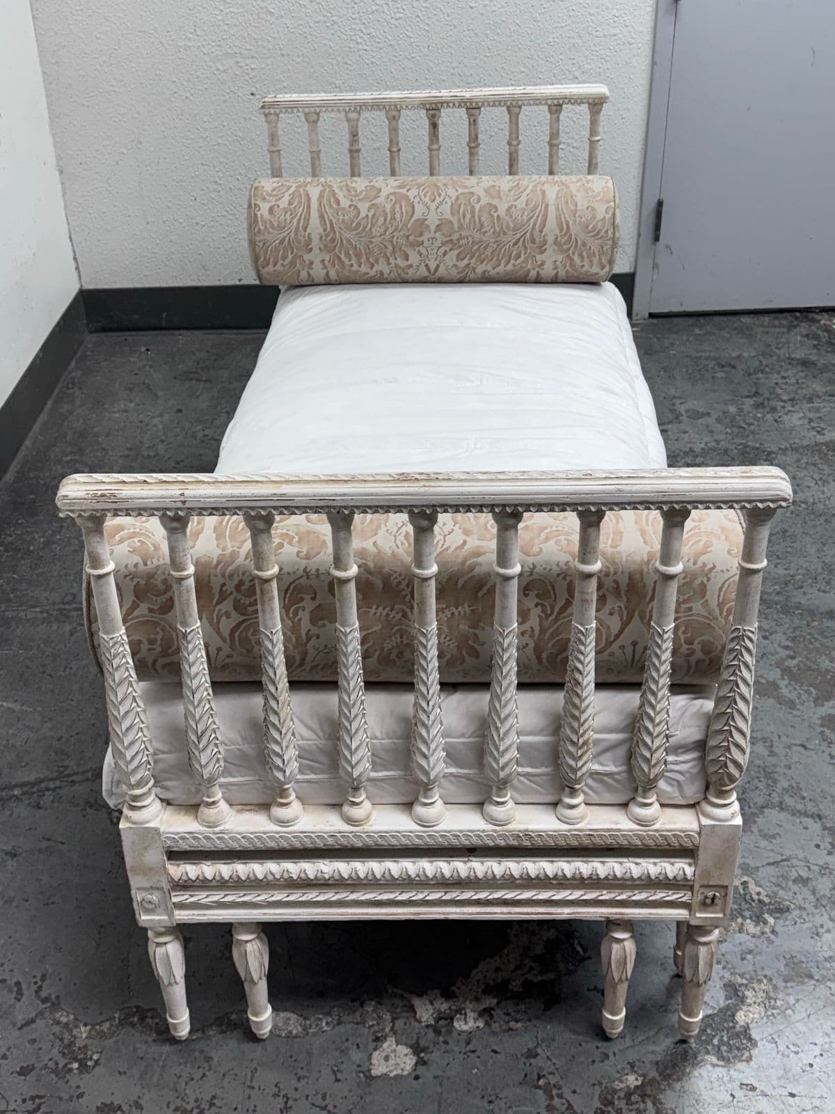 Late 18th Century Swedish Gustavian Daybed - Thumbnail 9