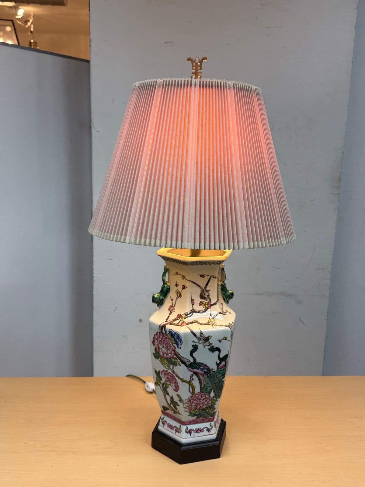 Chinese Famille Rose Table Lamp With Pleated Shade - Thumbnail 3