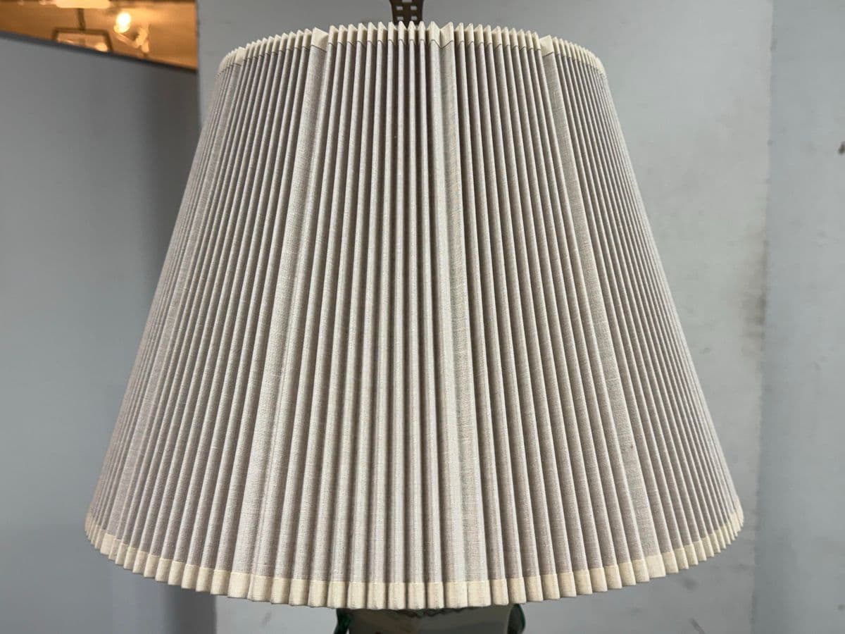 Chinese Famille Rose Table Lamp With Pleated Shade - Thumbnail 6