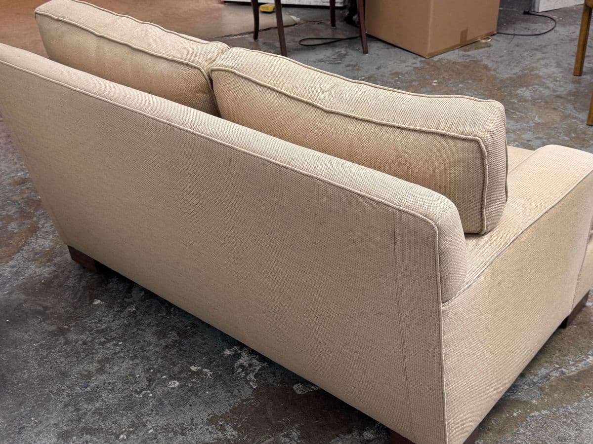 Village Square Apartment Sofa - Thumbnail 11