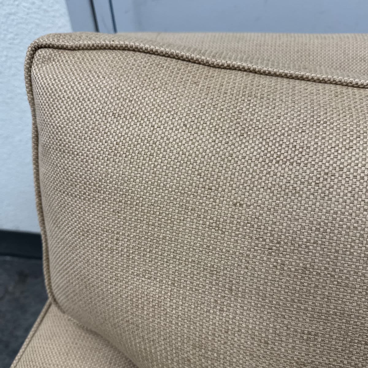 Village Square Apartment Sofa - Thumbnail 13