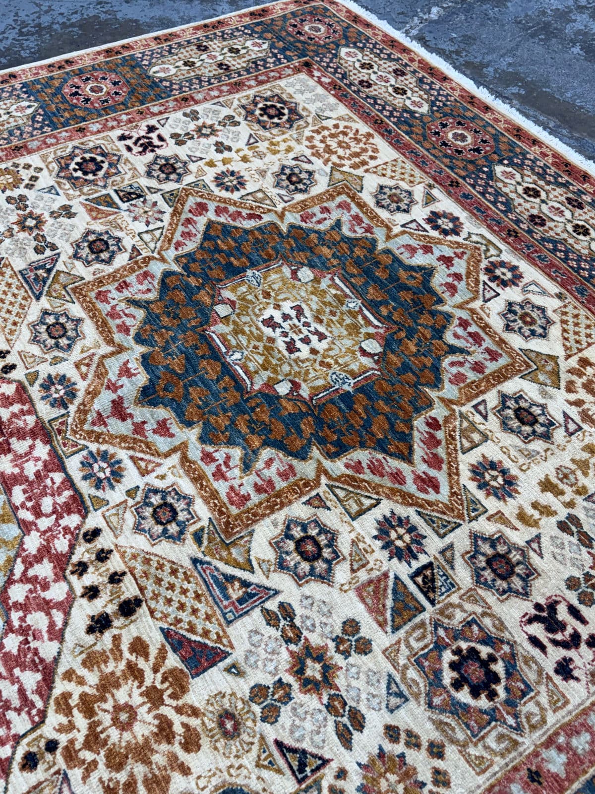 5ft 10in × 7ft 6in Gallery Ephesus Mamluk Area Rug - Thumbnail 4