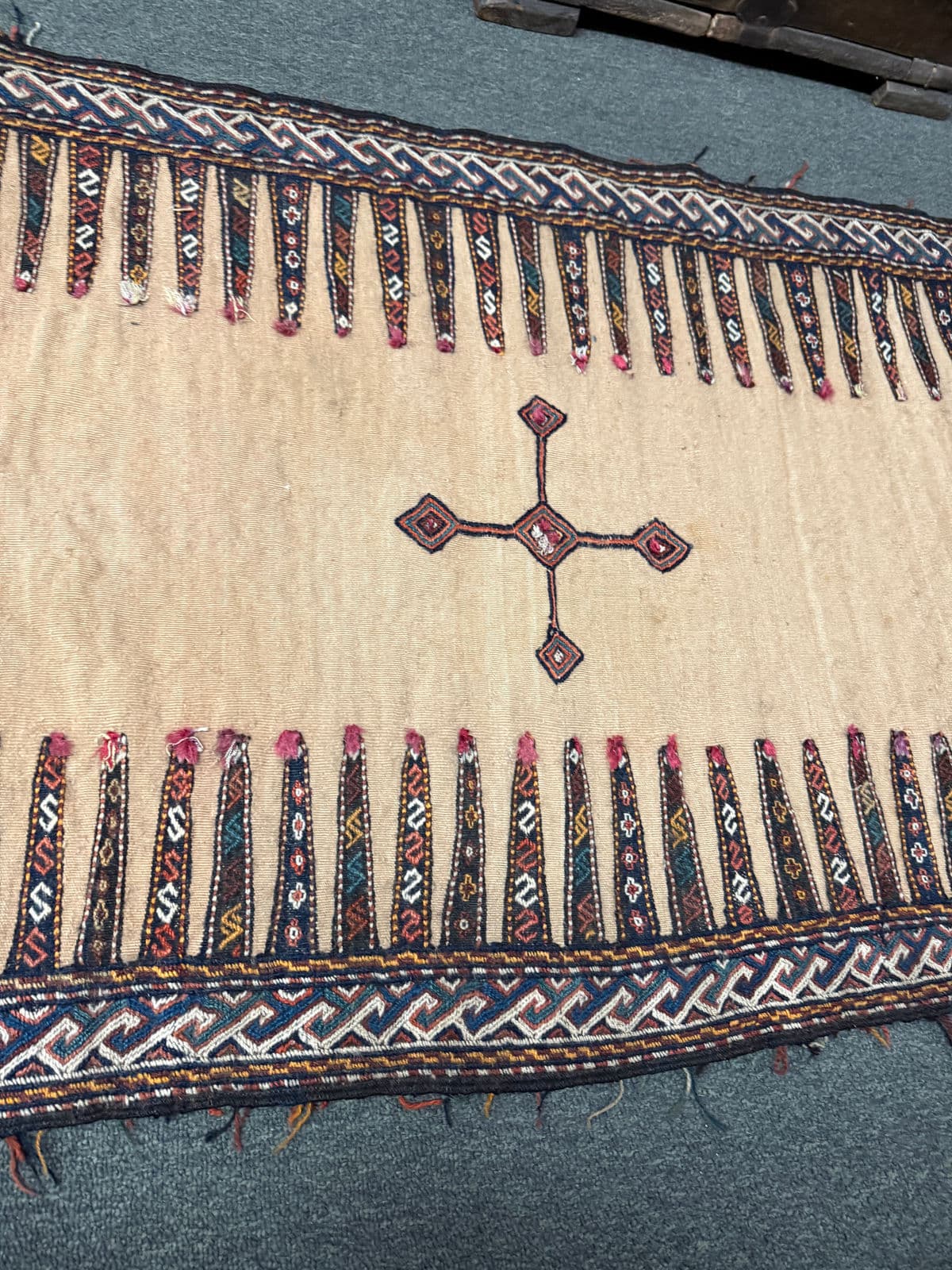 2ft 8in × 7ft 8in Iranian Sumak Kilim Runner - Thumbnail 6