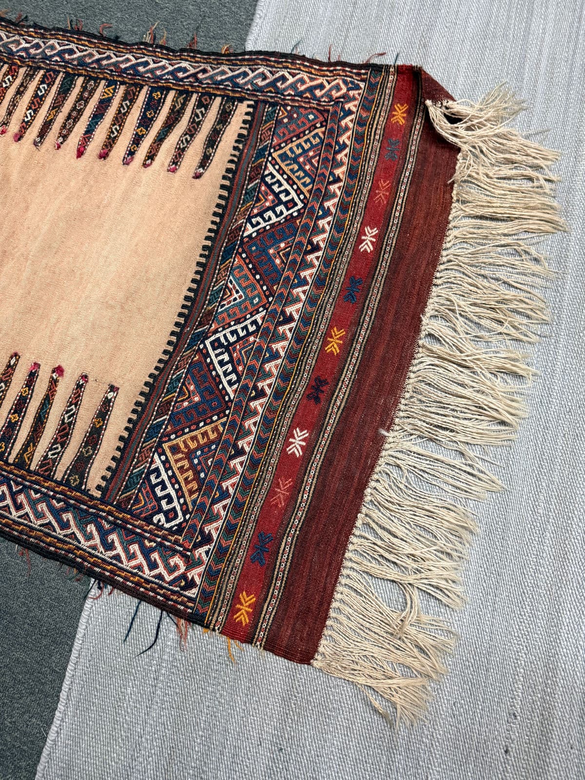 2ft 8in × 7ft 8in Iranian Sumak Kilim Runner - Thumbnail 5