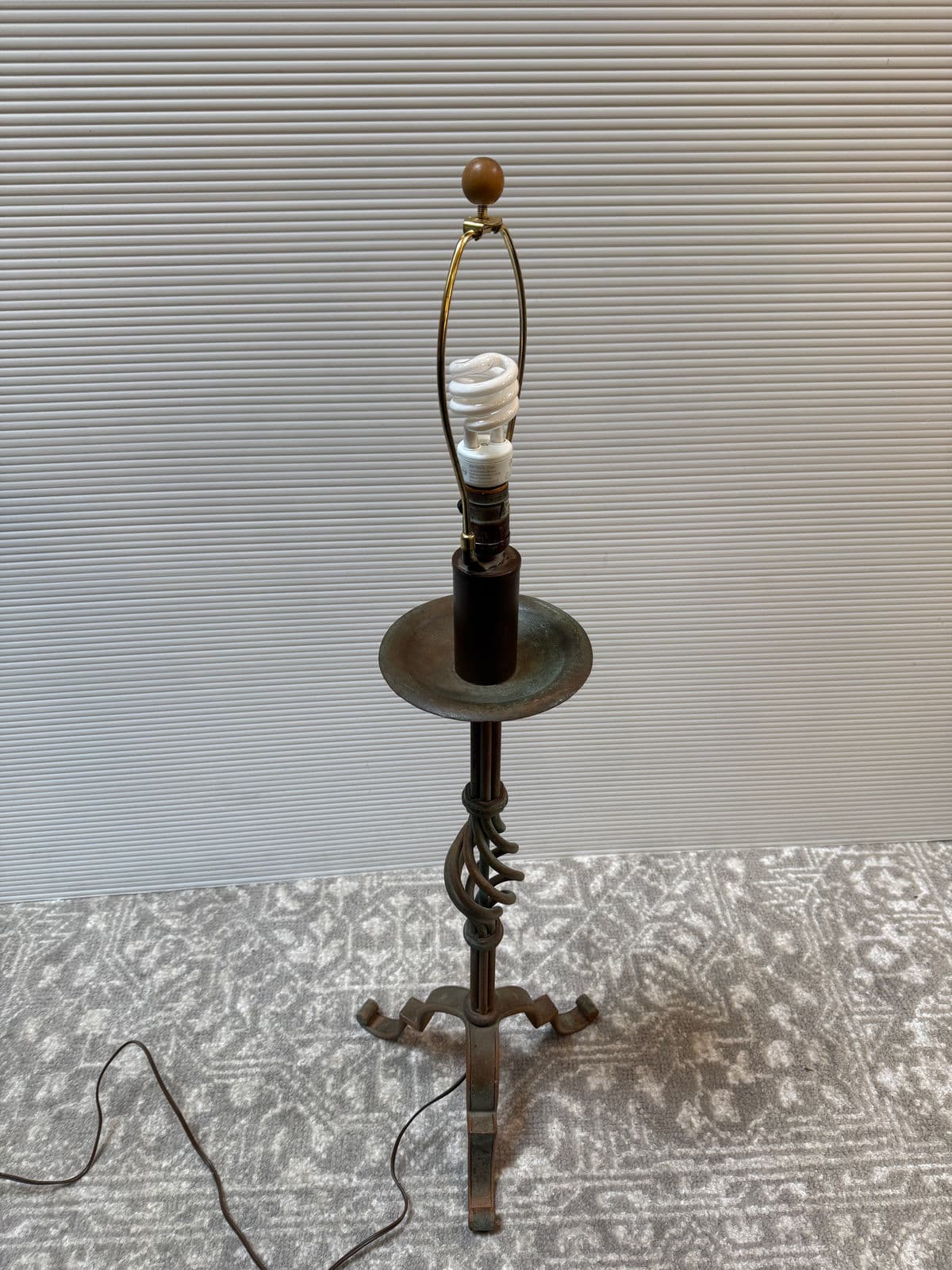 Sunrise Home Spanish Revival Aged Brass Patina Table Lamp - Thumbnail 8