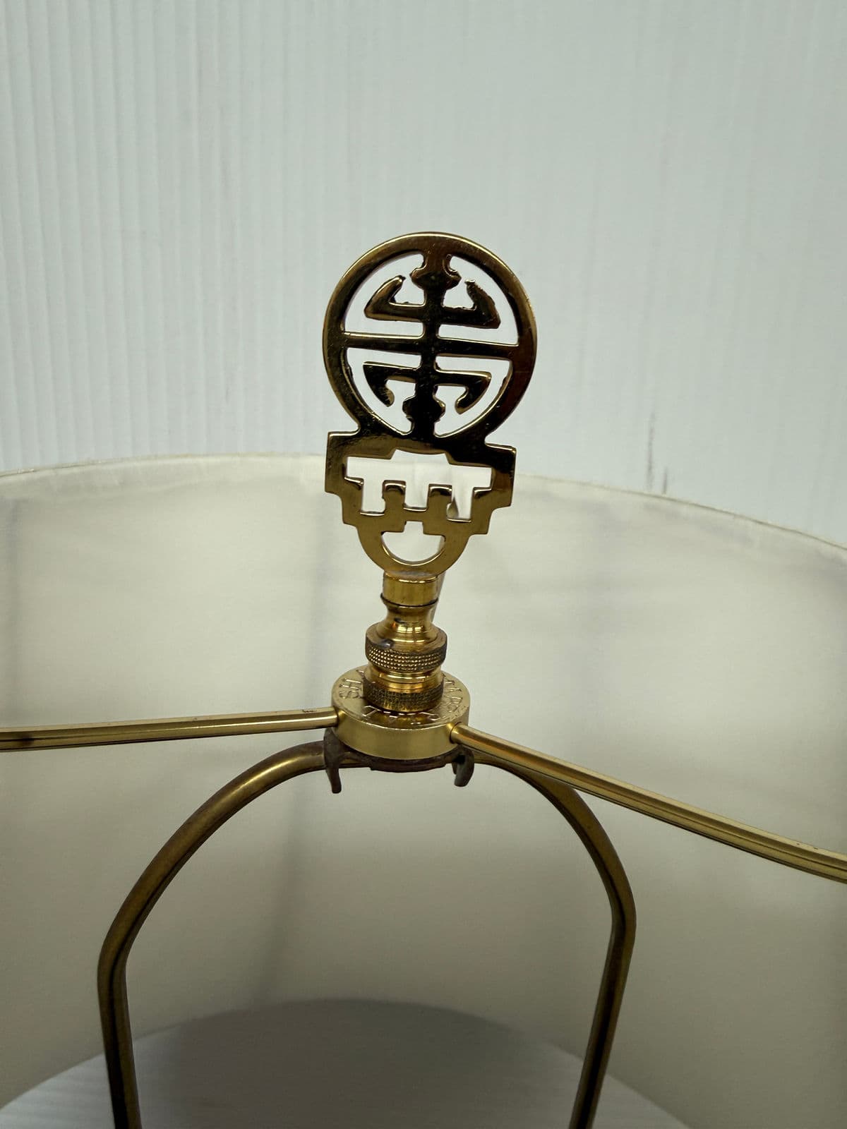 Ethan Allen Chinoiserie Ceramic Table Lamp - Thumbnail 9