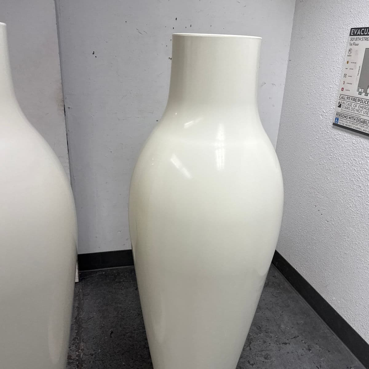 Philippe Starck for Kartell Misses Flower Power Vases, Pair - Thumbnail 11