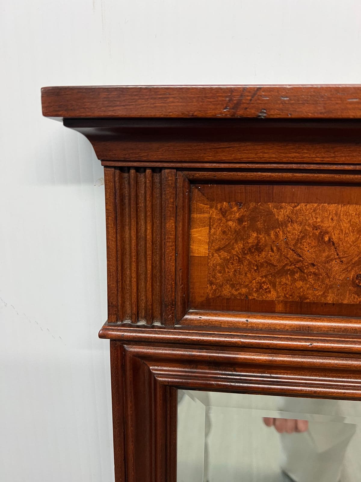 Hekman Furniture Burled Wood Wall Mirror - Thumbnail 8