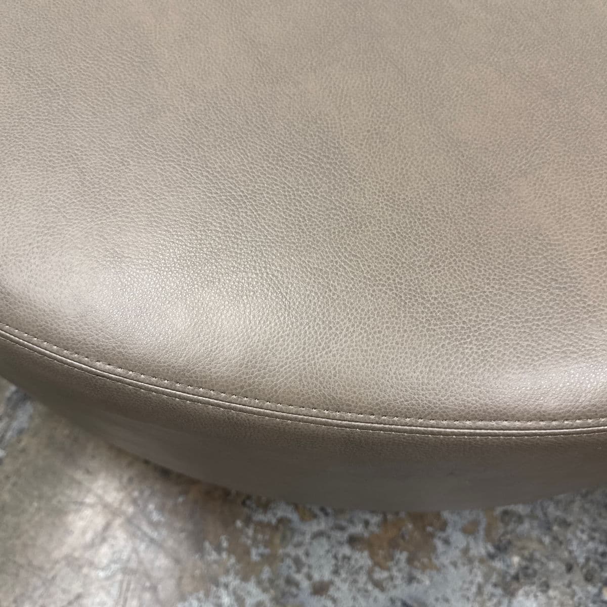 Thayer Coggin Clip Leather Ottoman + Tray Set - Thumbnail 12