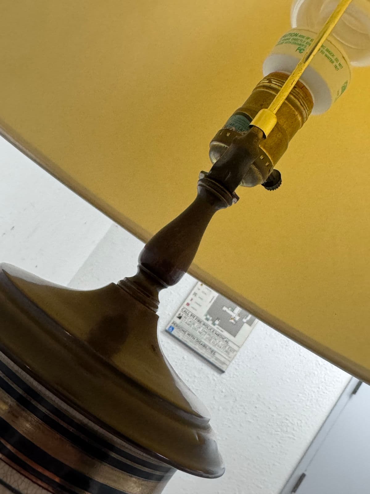 Circa 1980's Japanese Imari Table Lamp - Thumbnail 5