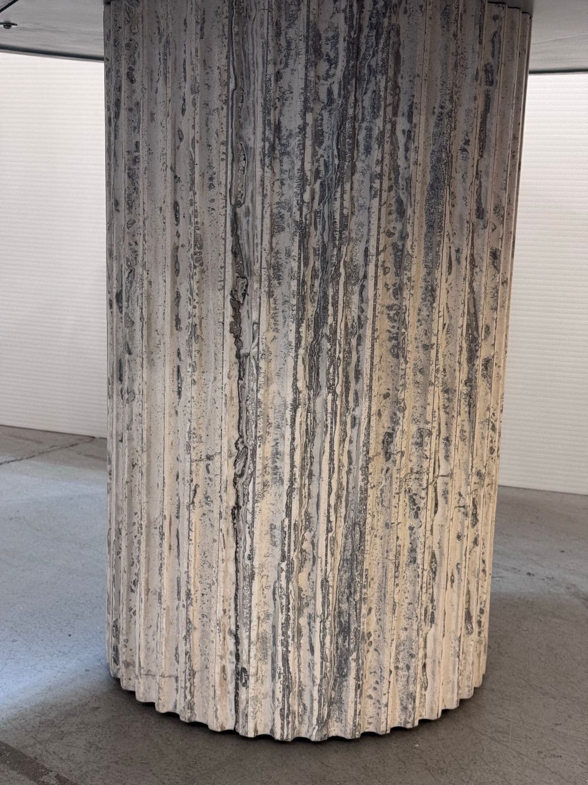 Universal Furniture Modern Meadow White Travertine Dining Table - Thumbnail 12