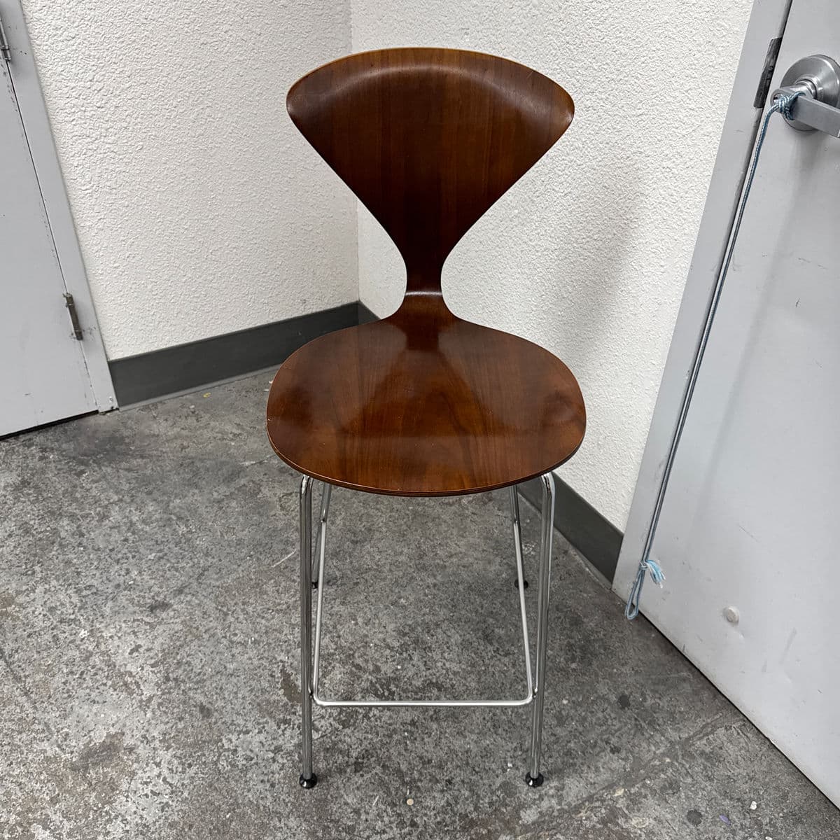 Cherner Chair Company Walnut Counter Stool - Thumbnail 12