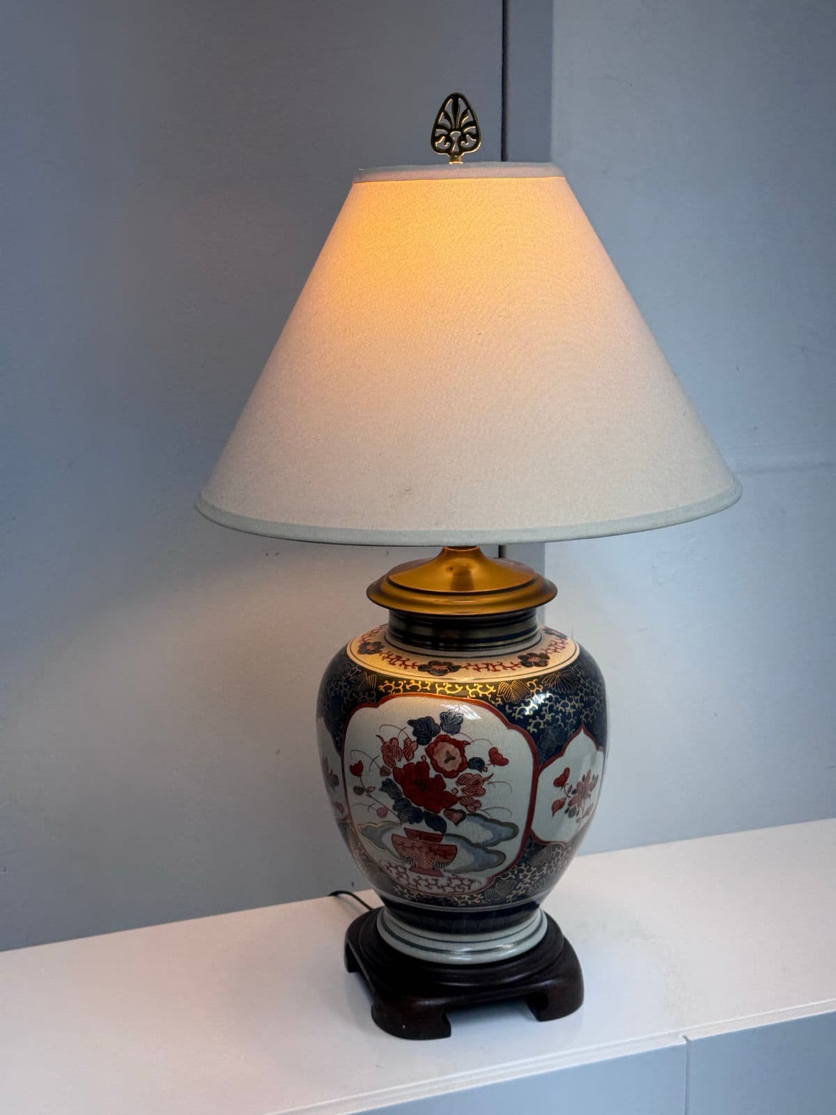 Circa 1980's Japanese Imari Table Lamp - Thumbnail 8