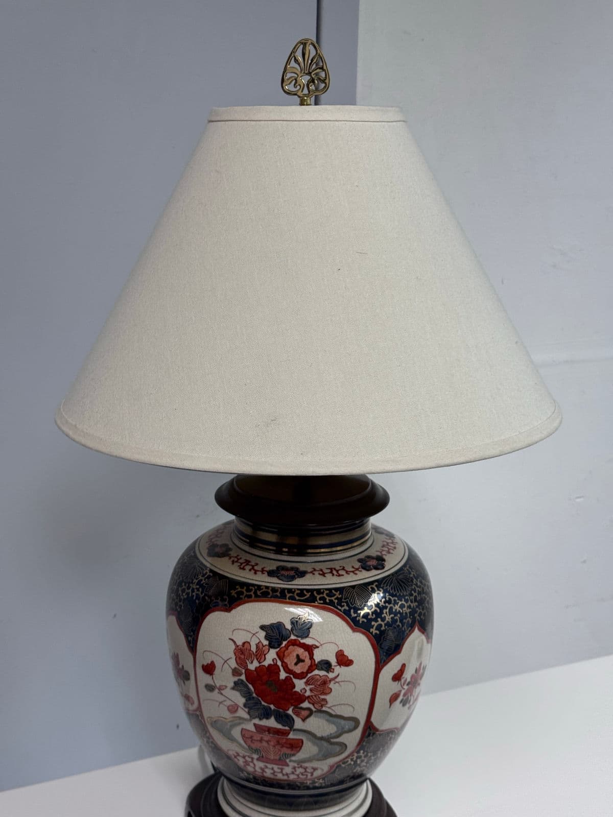 Circa 1980's Japanese Imari Table Lamp - Thumbnail 13