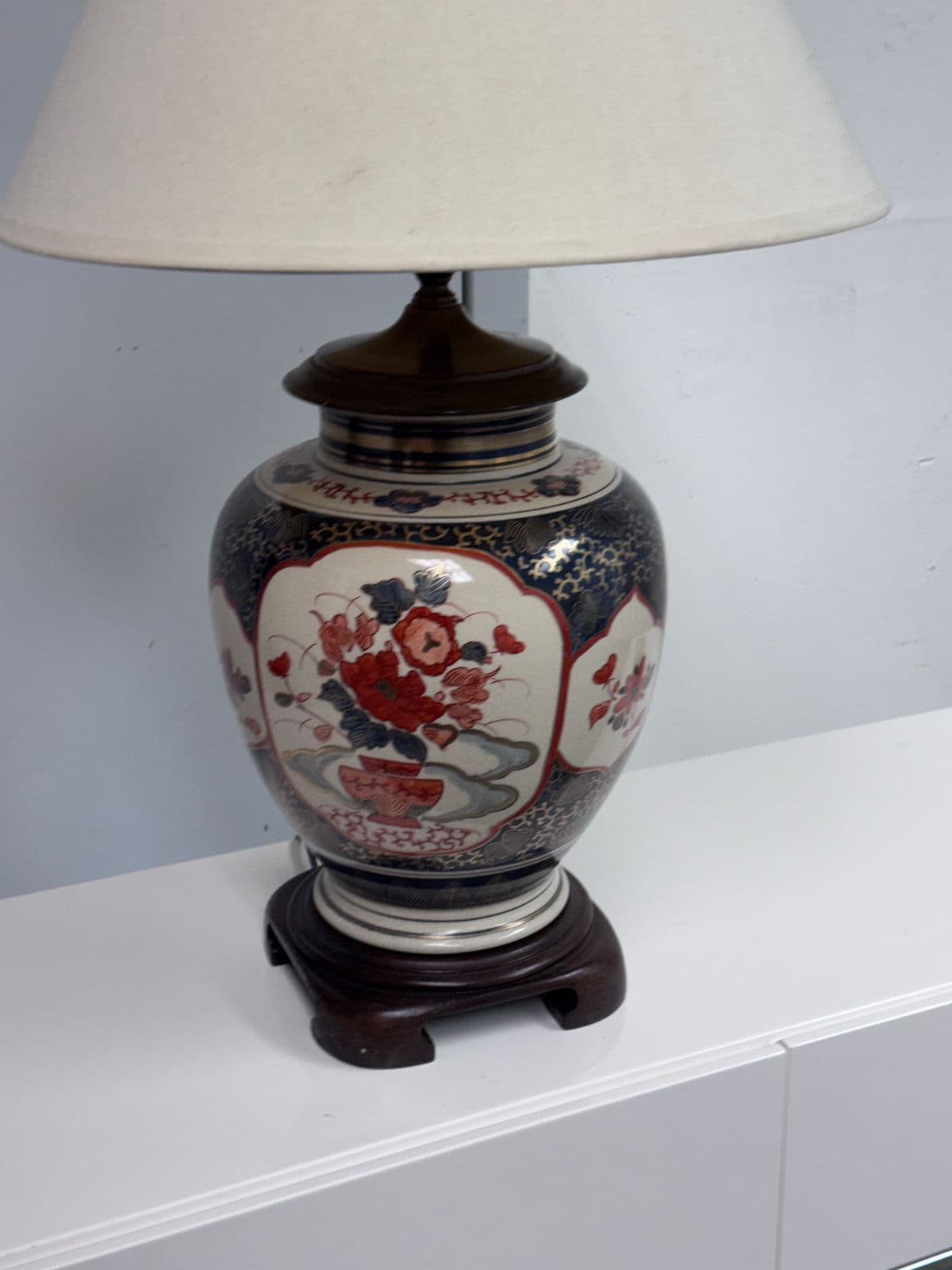 Circa 1980's Japanese Imari Table Lamp - Thumbnail 10
