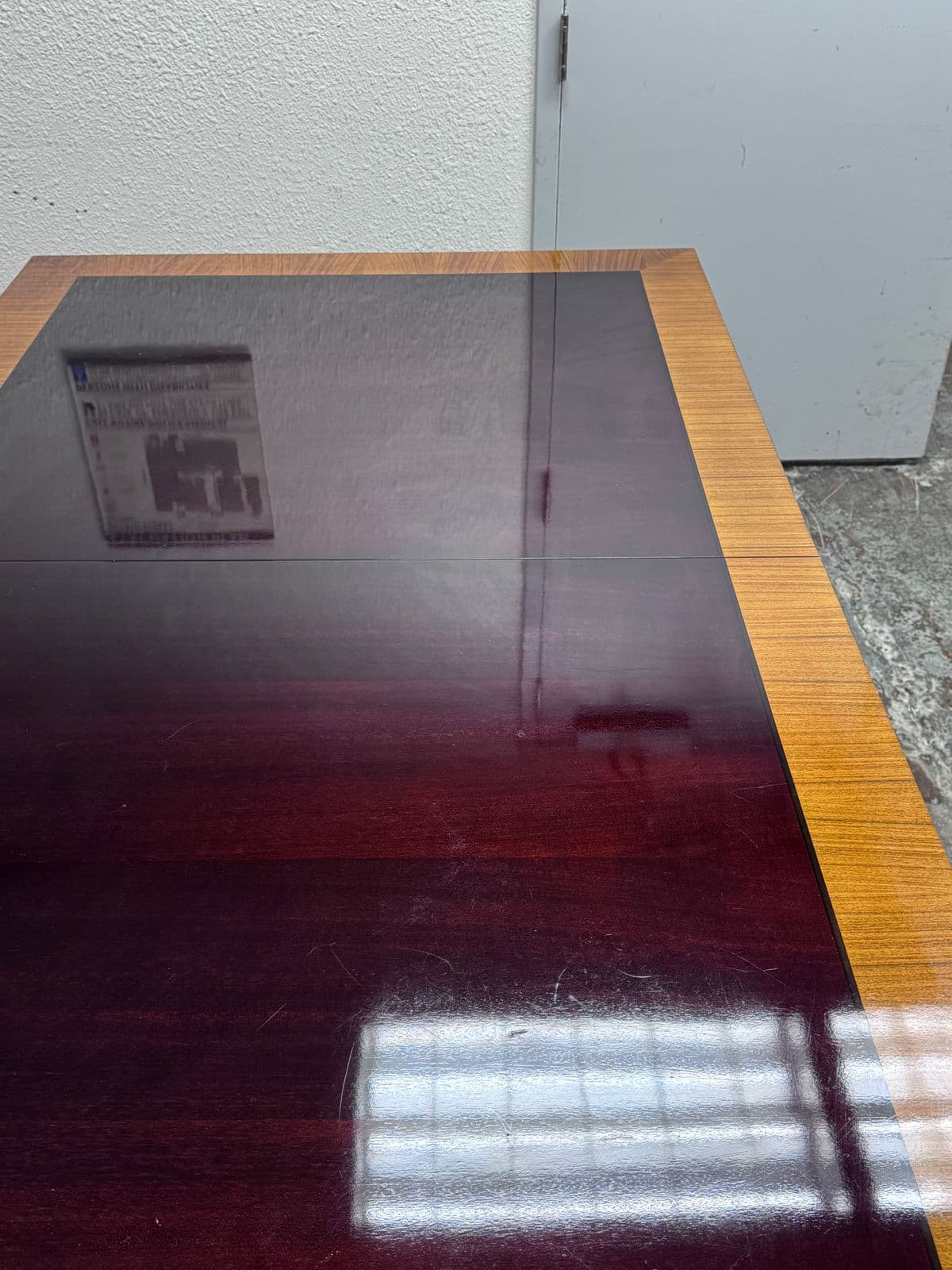 Larry Laslo for John Widdicomb Moderne Extension Dining Table - Thumbnail 7