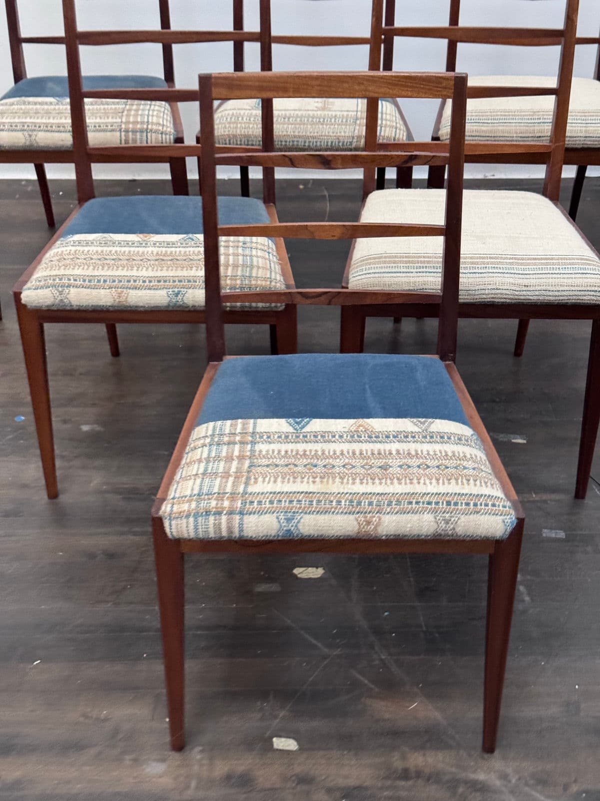 Mid 20th Century A. H. McIntosh Dunvegan Dining Chairs, Set of Six - Thumbnail 5
