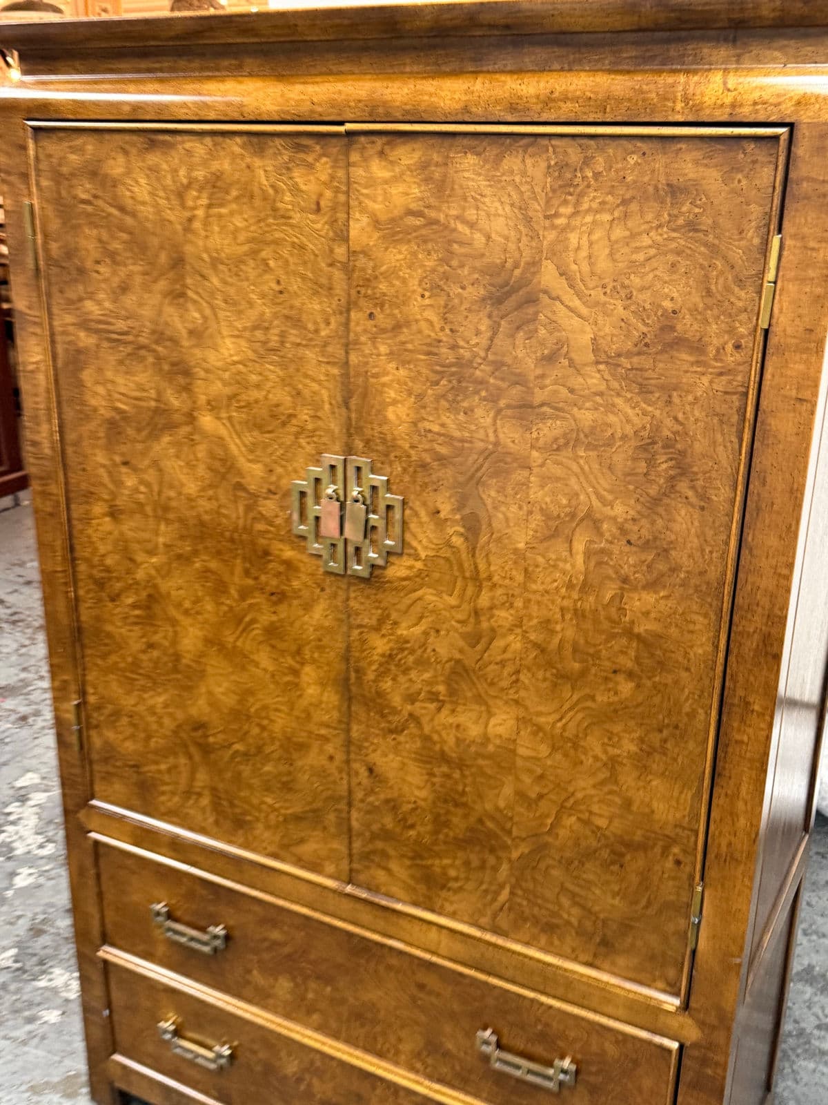 Circa 1970's Raymond Sobota for Century Furniture Chin Hua Collection Asian Chinoiserie Gentleman's Chest - Thumbnail 5