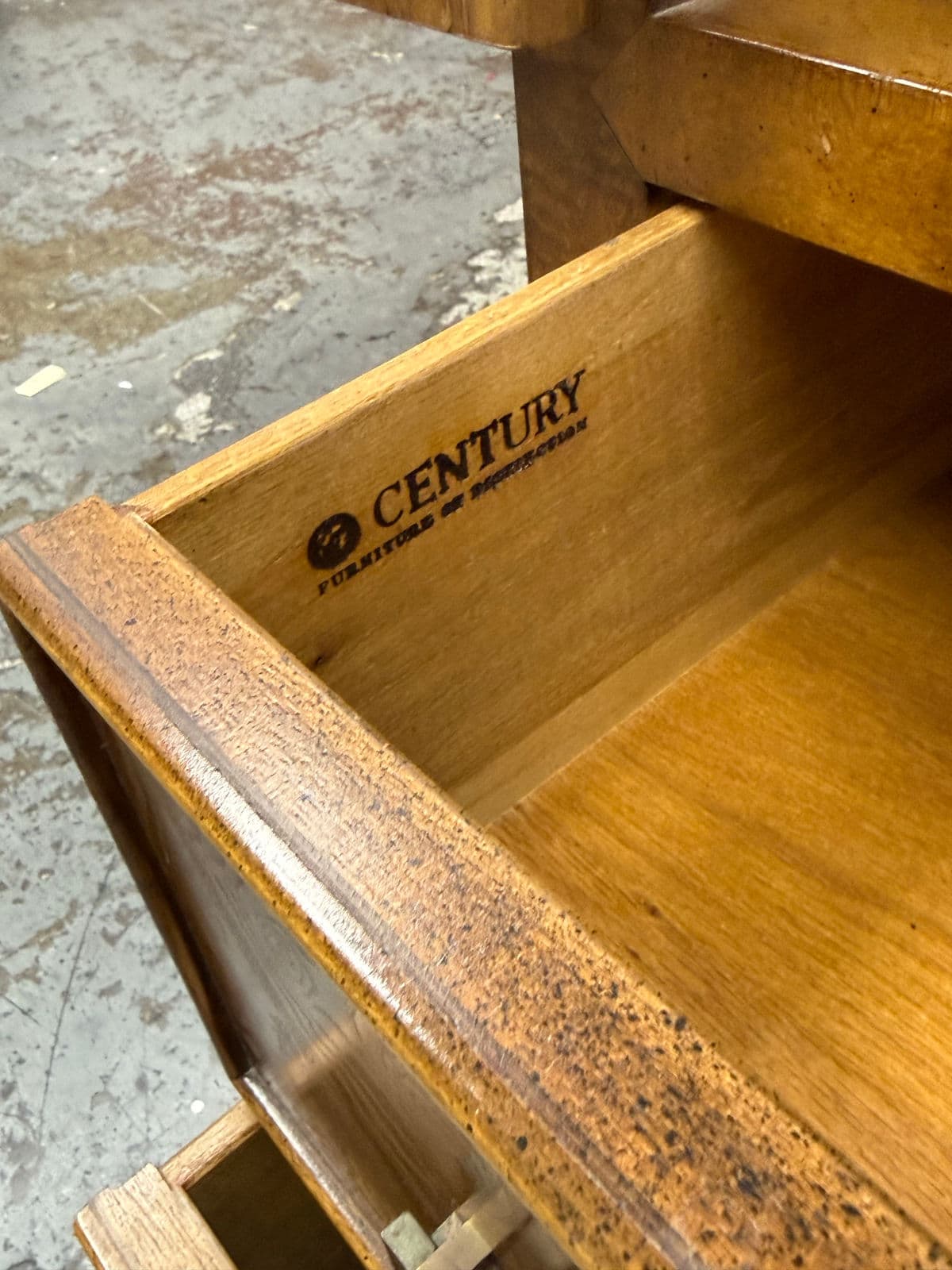 Circa 1970's Raymond Sobota for Century Furniture Chin Hua Collection Asian Chinoiserie Gentleman's Chest - Thumbnail 10